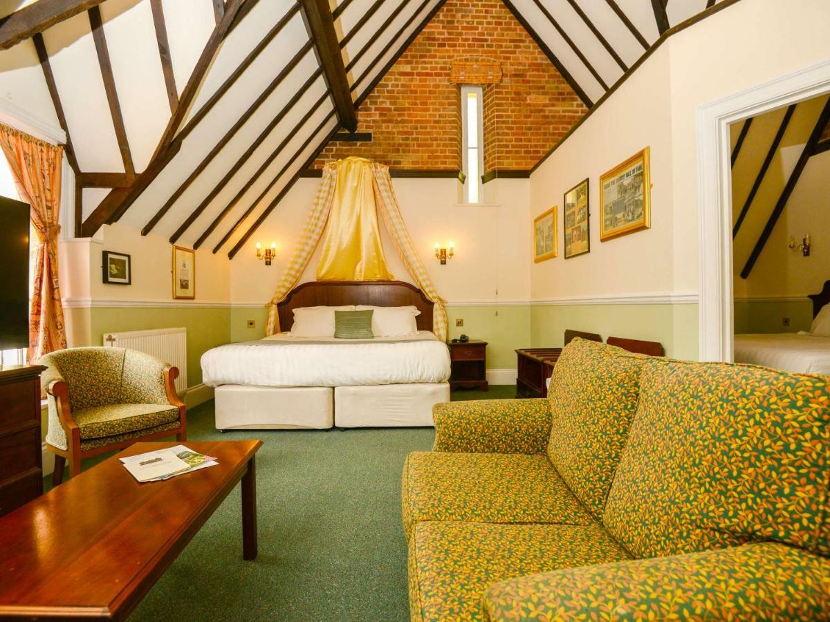Lynford Hall Hotel Mundford Kültér fotó